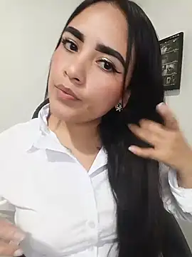 Snapshot of MAYE__13 chatting on June 2026 03:01:01 PM MAYE 13 online show from June 2026 03:01:01 PM