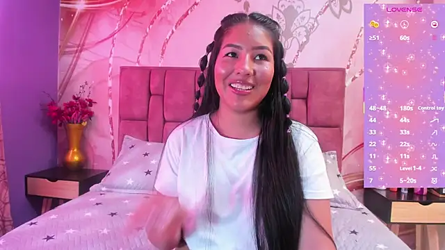 luna maisonn online show from September 2025 08:15:01 PM