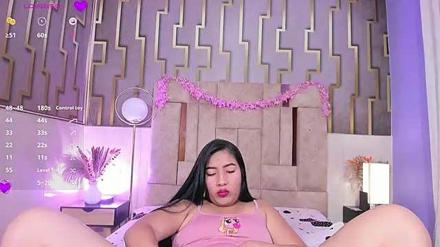 luna maisonn online show from February 2026 04:19:02 AM