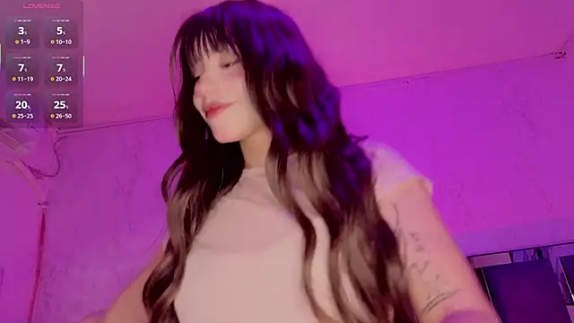 ZharaLux online show from November 2025 12:53:02 PM