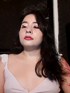 Yuli-27 online show from November 2025 02:33:02 AM