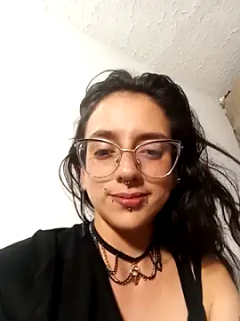 DaKoTa LuNaR online show from September 2025 04:30:02 AM