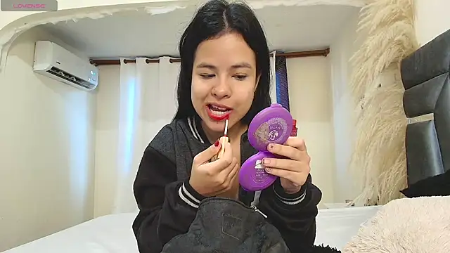 MiniLove 01 online show from July 2026 12:12:02 PM