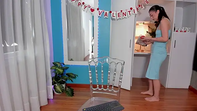 MilenaCrown online show from February 2026 08:41:01 PM