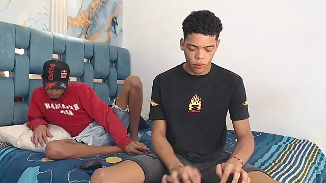 PRETTY FEM online show from February 2026 01:40:01 AM