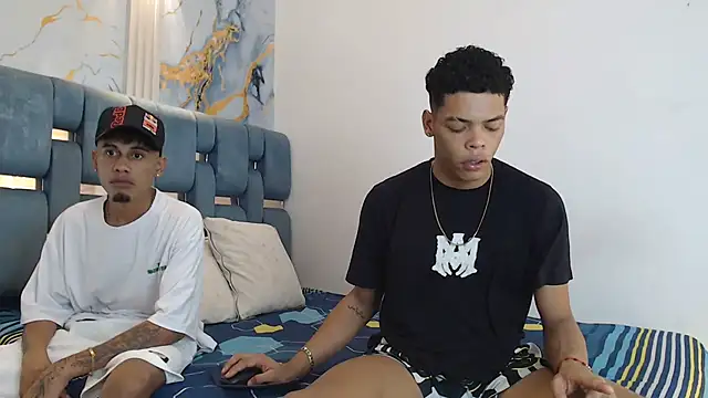 PRETTY FEM online show from February 2026 01:36:02 AM