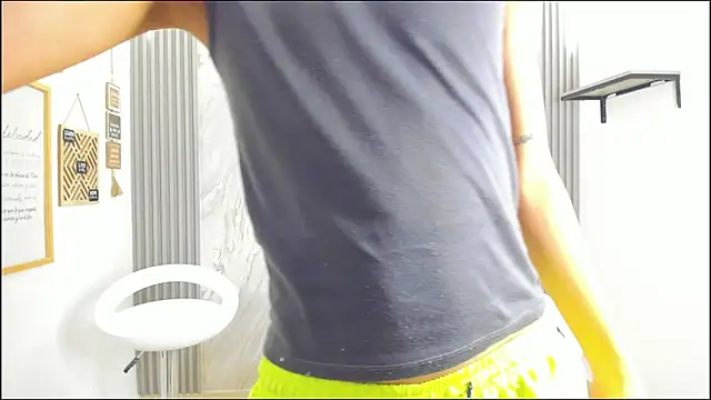 PRETTY FEM online show from January 2026 03:37:02 PM