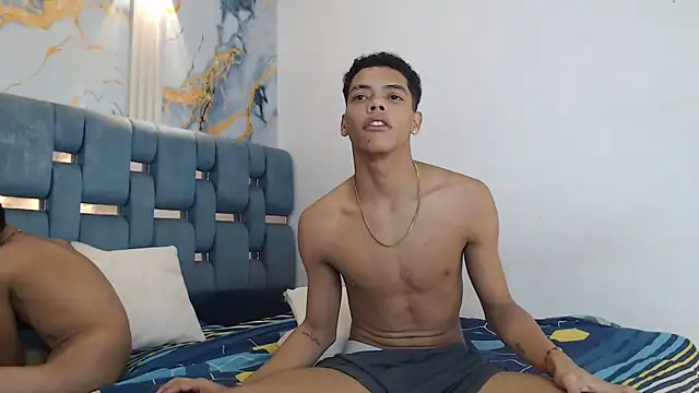 PRETTY FEM online show from February 2026 06:26:01 AM