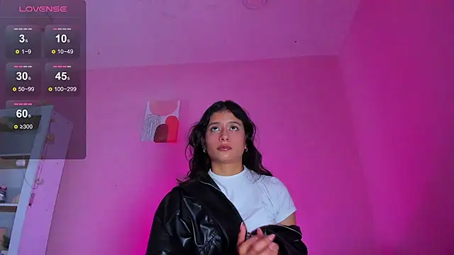 Georgina Ferri  online show from November 2025 05:17:02 PM