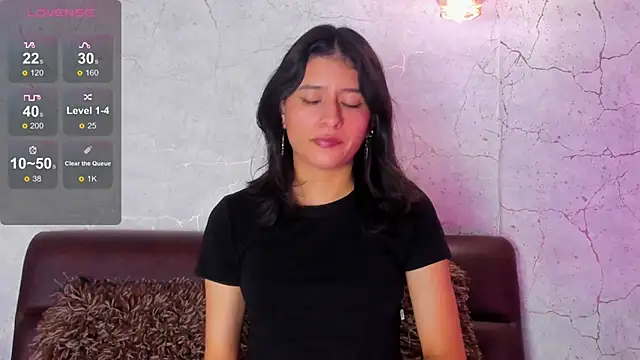 Snapshot of Georgina_Ferri_ chatting on October 2025 05:12:02 PM Georgina Ferri online show from October 2025 05:12:02 PM