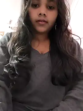 Aaradhya Sharma online show from February 2026 06:05:01 PM