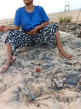 Aaradhya Sharma online show from November 2025 11:14:02 AM