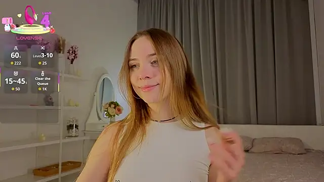 CarollSmithh online show from October 2025 08:39:02 PM