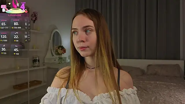 CarollSmithh online show from October 2025 08:43:02 PM