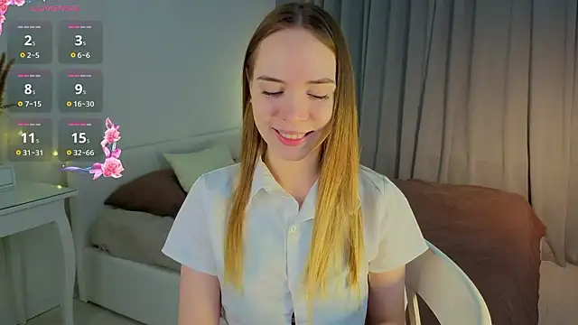 CarollSmithh online show from February 2026 09:13:02 PM