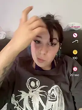 Snapshot of ilaria_miss98 chatting on June 2026 08:48:01 AM ilaria miss98 online show from June 2026 08:48:01 AM