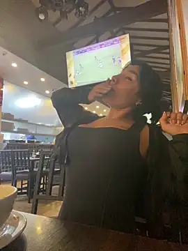 greciadom555 online show from April 2026 10:19:02 AM