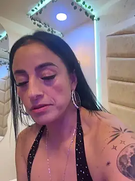 JanexHope online show from November 2025 10:32:02 PM