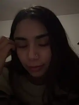 Snapshot of Ariovalle chatting on February 2026 06:32:02 AM Ariovalle online show from February 2026 06:32:02 AM