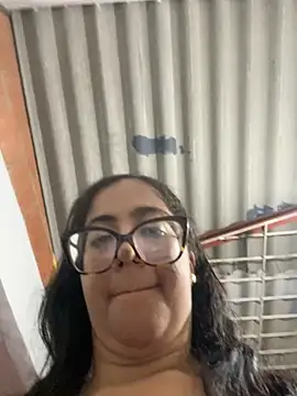 Jessyivonne online show from November 2025 05:47:02 AM