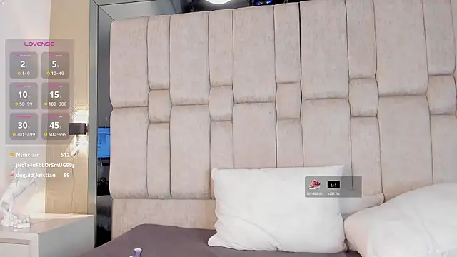 REINA ADAHARA online show from March 2026 08:38:01 AM