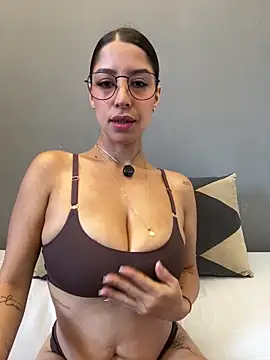 luvely online show from April 2026 01:36:02 PM