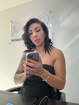 Sarahlove 90 online show from December 2025 07:35:01 PM