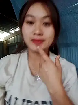 lusy-bae online show from November 2025 01:31:01 AM