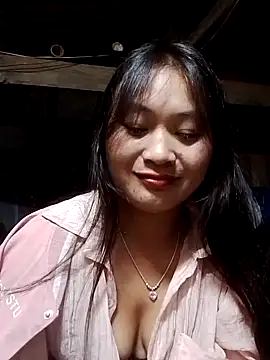 lusy-bae online show from October 2025 12:37:02 PM