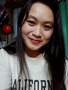 lusy-bae online show from October 2025 01:01:02 PM