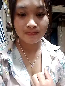 lusy-bae online show from September 2025 01:17:01 PM