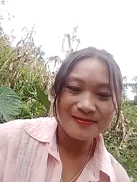 lusy-bae online show from September 2025 01:23:01 AM