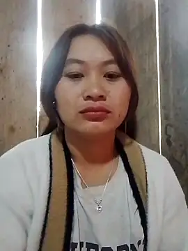 lusy-bae online show from November 2025 12:03:02 AM