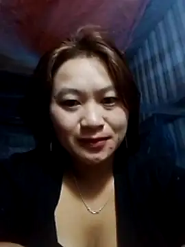 lusy-bae online show from December 2025 11:06:02 PM