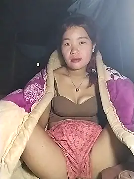 lylylove online show from December 2025 08:41:02 AM