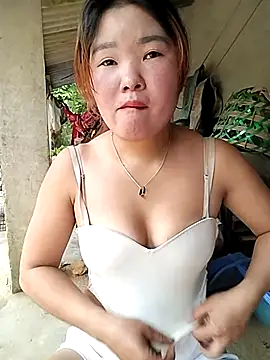 lylylove online show from May 2026 04:43:01 AM