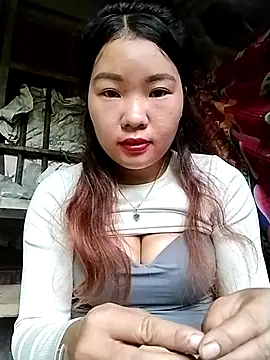 Snapshot of lylylove chatting on September 2025 01:23:02 AM lylylove online show from September 2025 01:23:02 AM