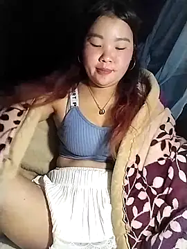 lylylove online show from March 2026 04:40:01 PM