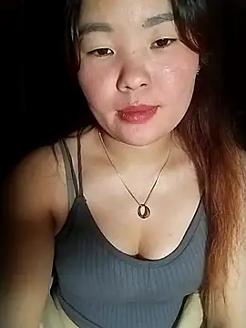 Snapshot of lylylove chatting on July 2026 11:44:02 AM lylylove online show from July 2026 11:44:02 AM