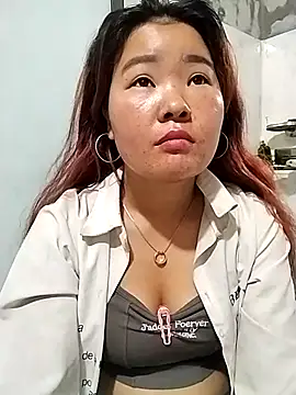 lylylove online show from March 2026 12:23:01 AM