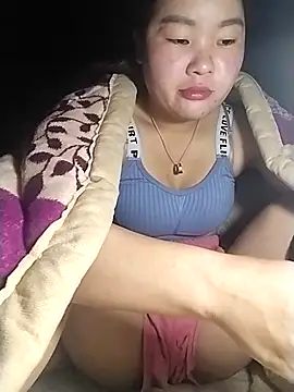 lylylove online show from February 2026 12:24:02 AM