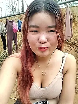 lylylove online show from March 2026 02:14:02 AM