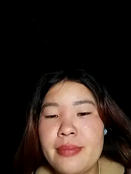 lylylove online show from July 2026 12:02:01 PM