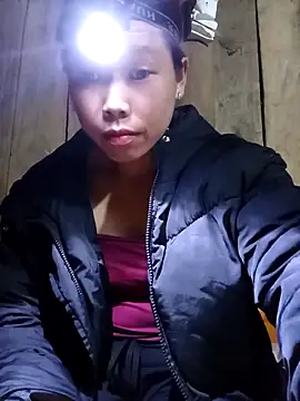 Ngocmi909 online show from March 2026 01:14:02 PM