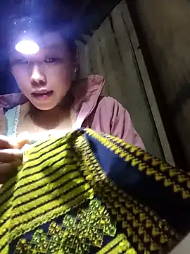 Ngocmi909 online show from November 2025 01:47:02 PM