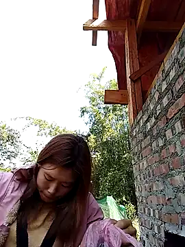 Ngocmi909 online show from November 2025 04:46:02 AM