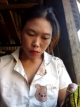 Ngocmi909 online show from October 2025 12:44:02 AM