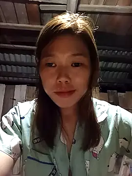 Ngocmi909 online show from November 2025 01:03:02 PM