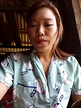 Ngocmi909 online show from October 2025 01:17:01 AM