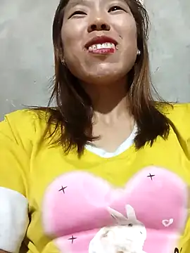 Ngocmi909 online show from October 2025 04:06:01 PM